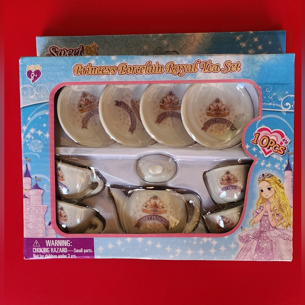 Princess Porcelain Royal Tea Set - White and Gold